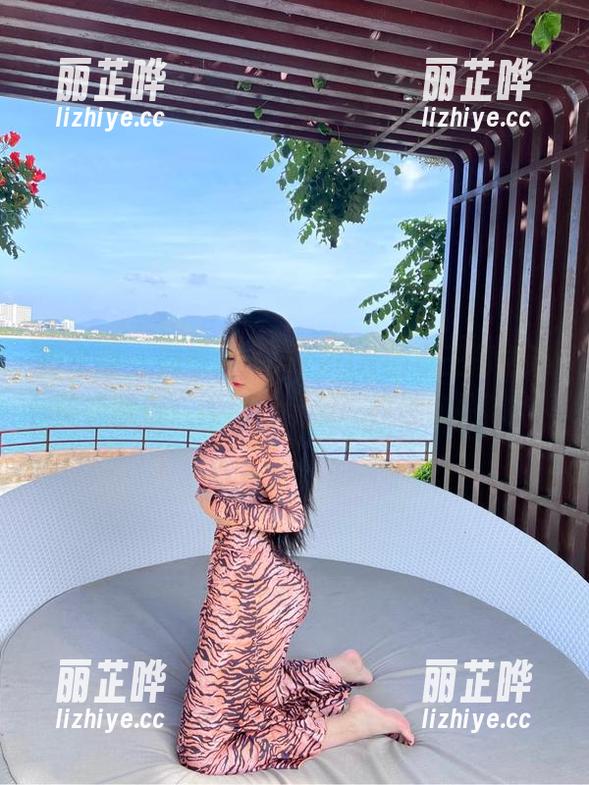 微密圈 - 别想太多，120斤的小王同学连体衣图包，纯粹的“视”界任你品味。
