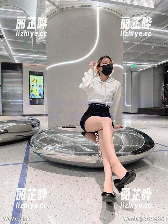 Callmecandy 微密圈 - Callmecandy的图片带着一点挑衅味,那些‘秘密’不是每个人都能懂