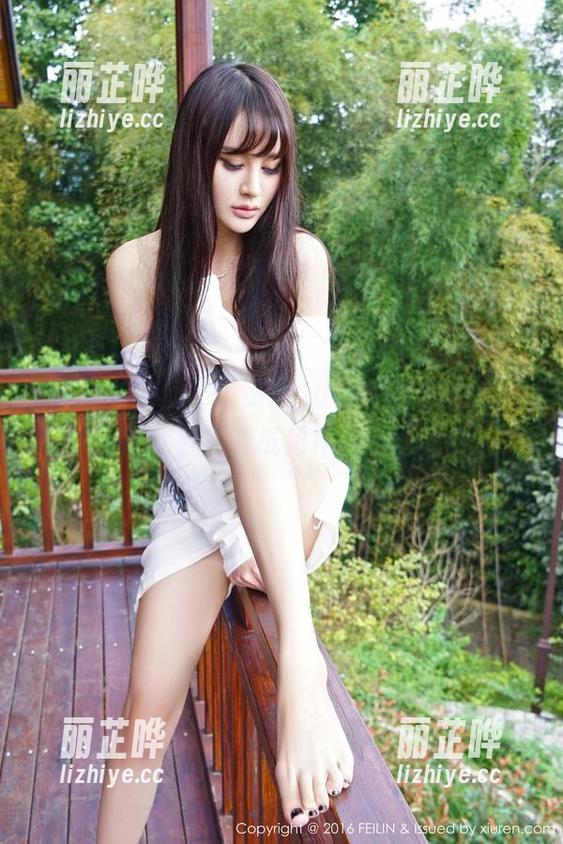 Feilin嗲囡囡 - 伍月yuer的写真：当“天使”被打造成超模级别的图包