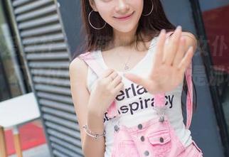 IMiss爱蜜社 - “莉娜lena”女仆的高清照片：不仅仅是发呆，更多的是那种...你懂的