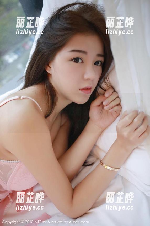 MFStar模范学院 - 程程CC美脚高清图册，预警：请勿在观看时一边吃零食，以免口水满地！