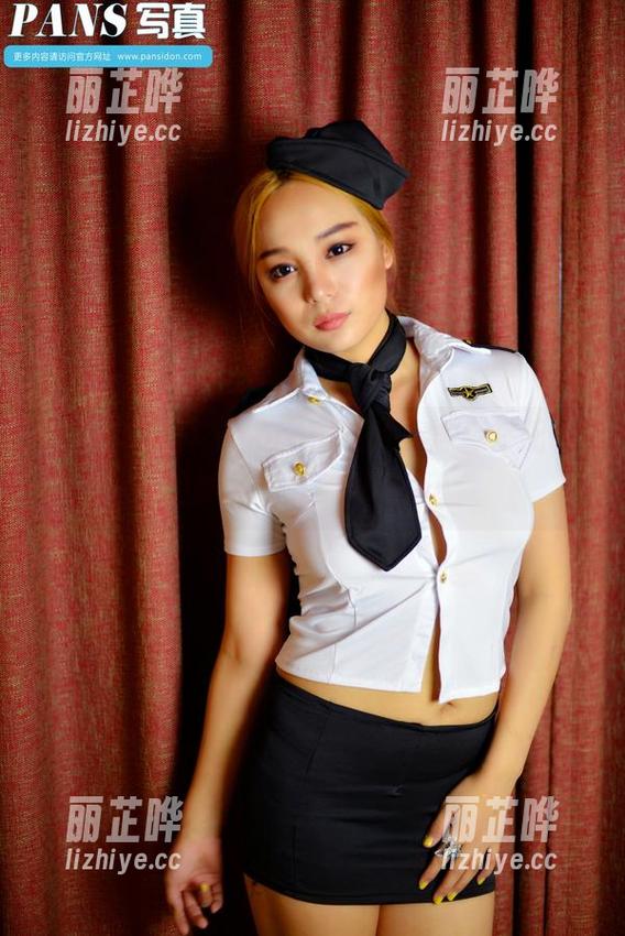 PANS写真 - roro的照片，泳装搭配太绝妙，我竟想挪句话！