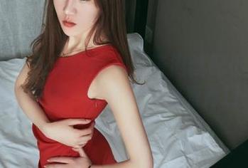 TouTiao头条女神 - 一道肉丝配小小鱼？网盘存图，让你天天都有胃口！
