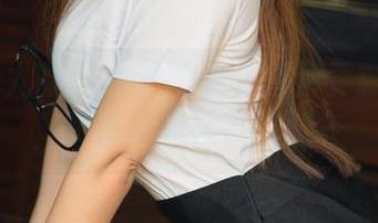 UGirls尤果网 - 这个女仆图包更新太狠了，张译文是认真的吗？