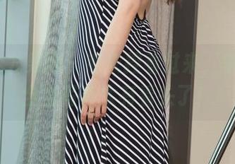 UGirls尤果网 - 毛衣控看过来，李颜儿的全套写真太有看头了！