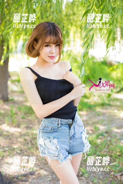 UGirls尤果网-齐贝贝 UGirls尤果网 - 突破天际的齐贝贝,图库最新线索,死库水竟然让人想“跳水”?
