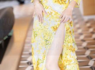 XIAOYU语画界 - 翻一下周于希Sandy的制服高清图库，没想到竟然能发现这么多不为人知的小细节！