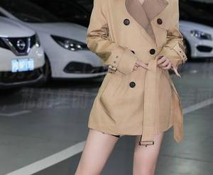 Xiuren秀人网 - Cheryl青树：化身女王，私拍里的不被打扰的美丽