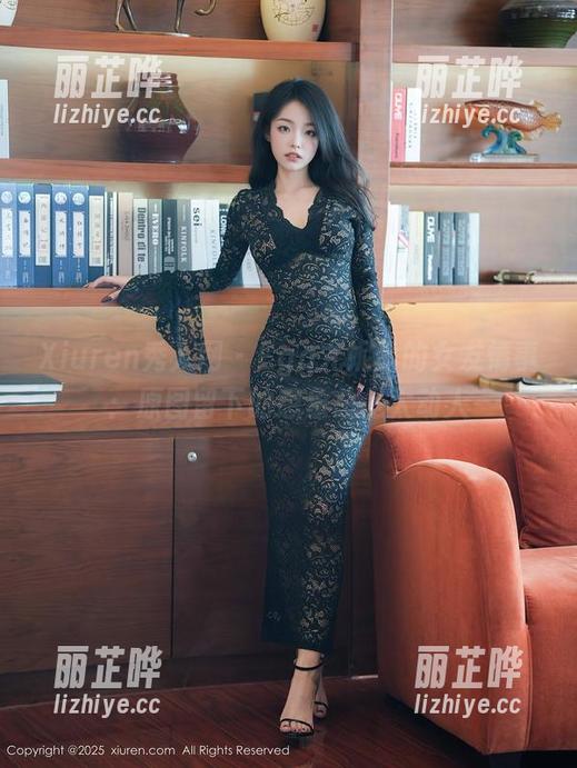 Xiuren秀人网 - Egg尤妮丝的女友情事：原图留下的想象总是太动人