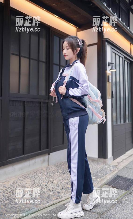 Xiuren秀人网 - 网盘里的泳装档案，summer宝宝怎么瘦得让人心酸啊...想哭...