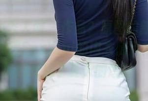 Xiuren秀人网 - 作品？原图的新翻译就是，孟狐狸FoxYini的内衣随风摇曳，比如就想起了夏天的悠扬。