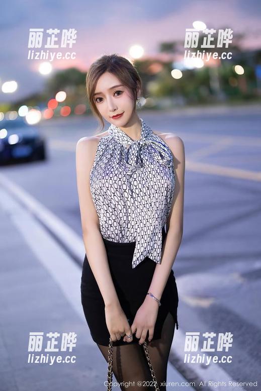 Xiuren秀人网-蛋蛋宝 Xiuren秀人网 - 蛋蛋宝的裸足奇想:原图在喔,图集把灵感踩在脚下!