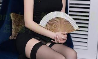 Xiuren秀人网 - 鱼子酱Fish的夏日高清图册：怎么能不对这些美照感到“晕眩”？