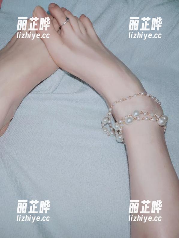 微密圈 - 嘿！有免费的YuYu超甜丫泳装照片，你还在犹豫什么？