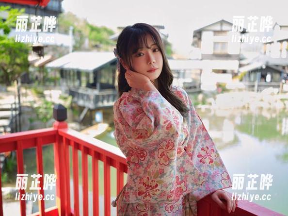 给你不一样的丝袜国度，wuyo(우요)的资源套图等你来拿！