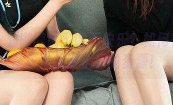 丽柜 - 刘璐璐说圣诞不快乐？如何在高清图中寻找到快乐的资源！
