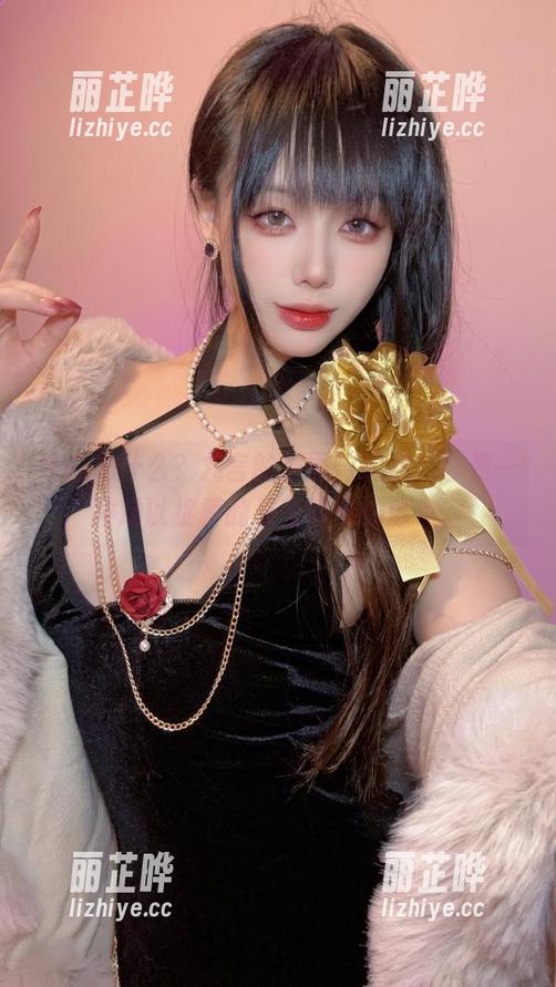 纯白是什么？九言的原图告诉你，它是一种难以捉摸的又太熟悉的颜色。