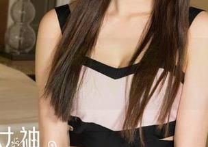 克拉女神 - 忆之的白裙写真，救我！我已经没办法专注了。
