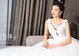 克拉女神 - 在无圣光的背景下，珊珊的体操服图集，怎能不看？