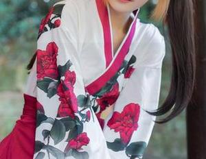今天你见过兔子Zzz不吃胡萝卜的妹妹的写真照片吗？超治愈的