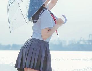 偷偷下载的兔玩映画，甜美学姐图集带上耳机享受降温自取