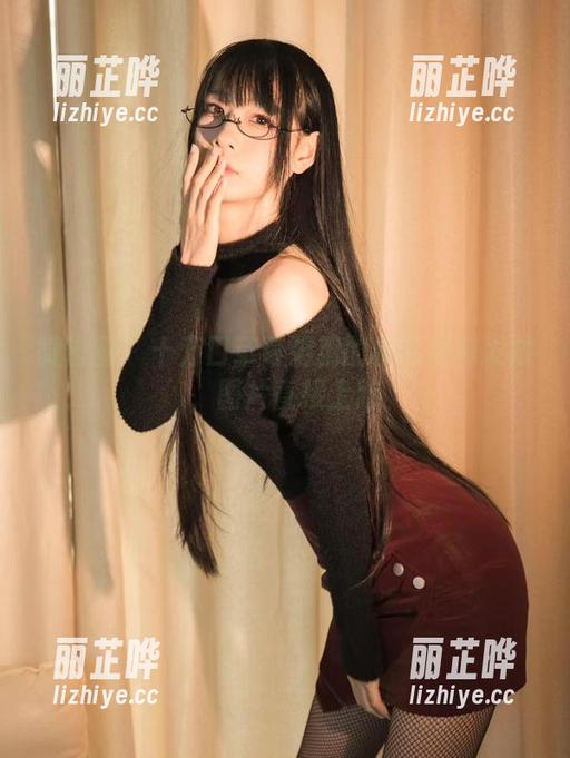 微密圈 - 十万口草莓粥粥的校园福利发放，图片直接上脑