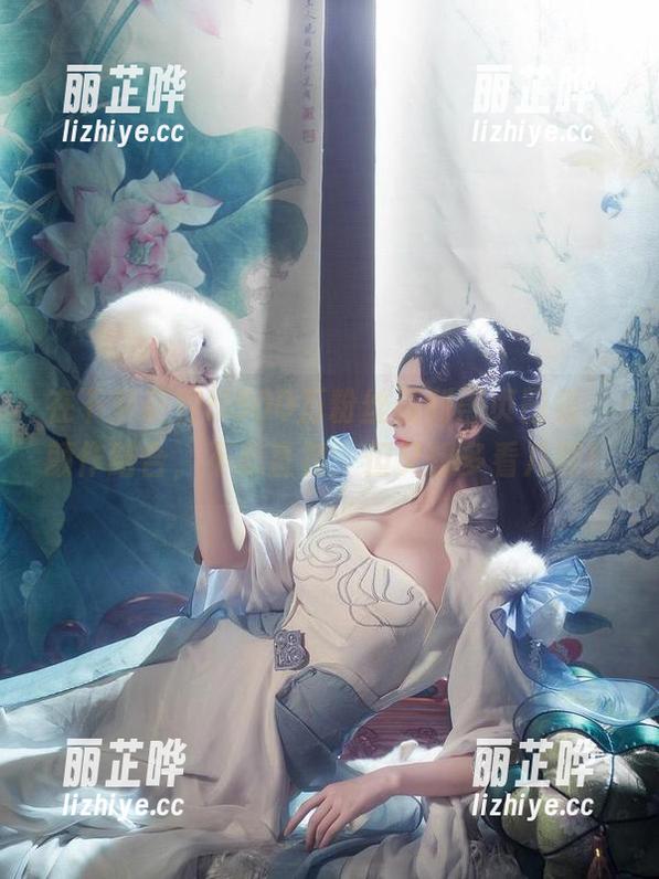 在下萝莉控ii 在下萝莉控ii300万粉丝福利黑贞图集,颜作结合,不忍直视,但又想多看几眼!
