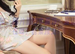 头条女神 - 图片里的李丽莎：爱情箴言藏在哪？合集接龙！