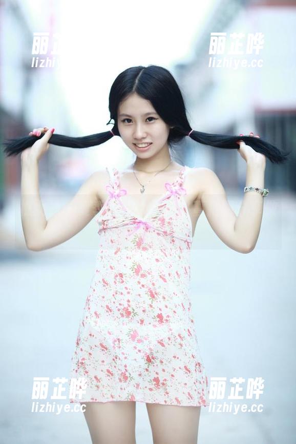 推女神 - 夏季图包大赏：佟蔓把图分享做到天花板了吧？