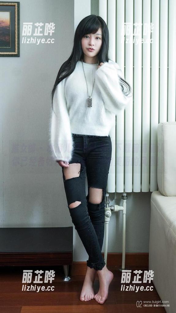 推女郎 - 林清儿户外合集：下载前请确认你已经备好愿望清单，指向美丽的风景！