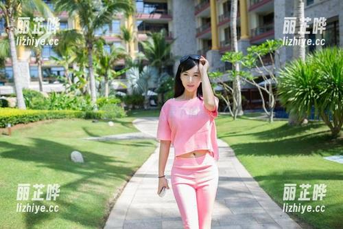 推女郎 - 简单随性：原图记录下的梁棋棋办公室老司机风