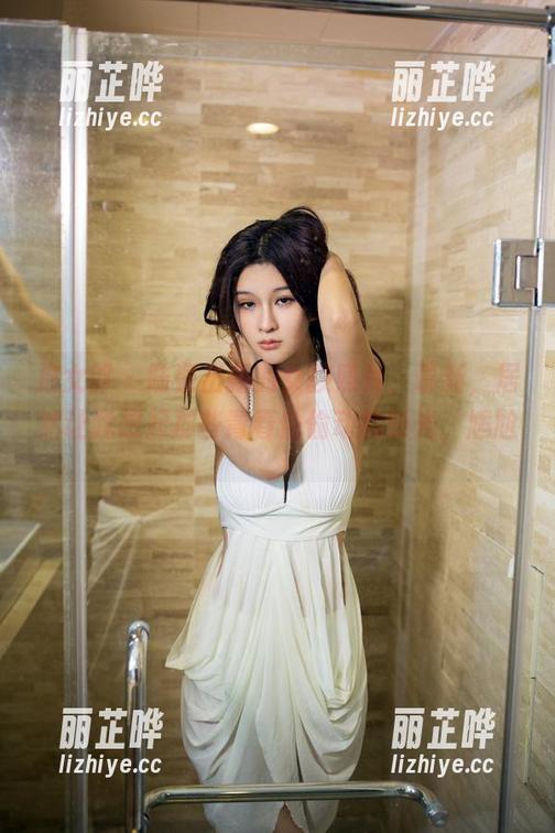 推女郎 - 陆瓷出新的女孩照片，最新，居然让我想起那些青春偷偷动的时光，尴尬。