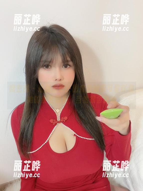 微密圈 - 最新出炉！图库里的是可馨吖和她的紫色姐姐，当然很会挑戏
