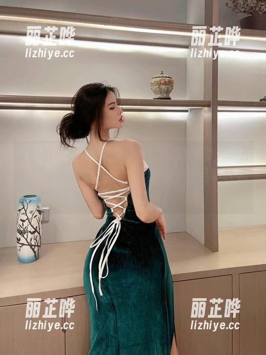 微密圈 - 谈谈李嘉欣97的自拍全套，一开始抱着随意的态度，结果那个作品竟让我想不明白了