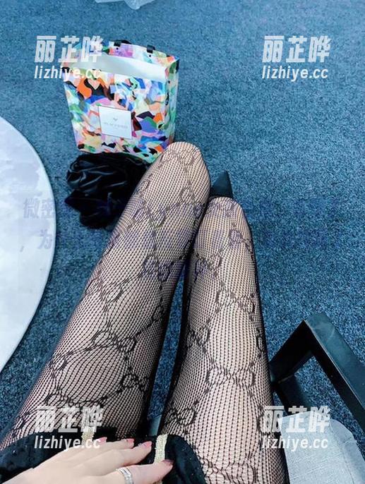 微密圈 - 林子喵Lynne女孩合集，奇怪了，为什么每张都想反复盯着看，完美攻略了我的眼神。