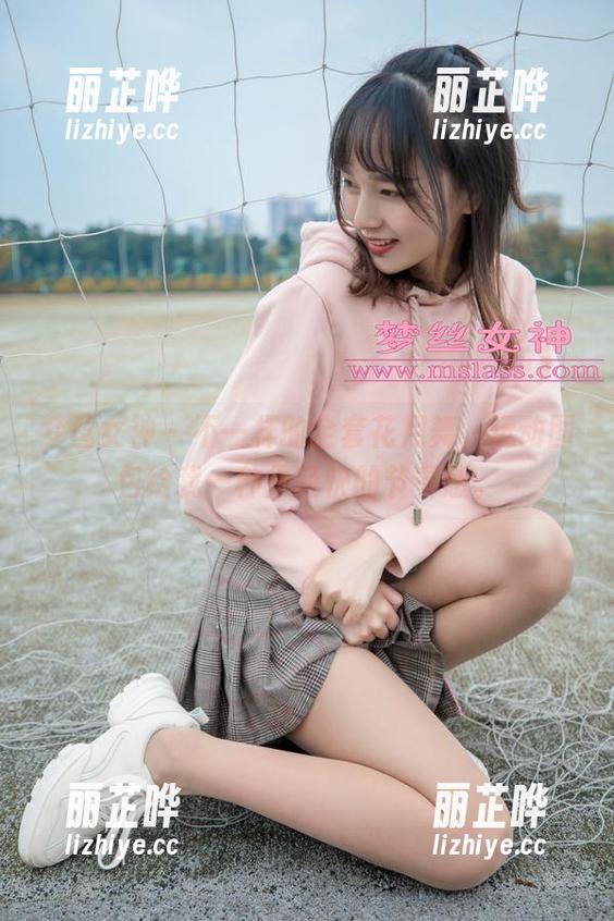 梦丝女神 - 不一样的全套花月舞，运动图包给我一种很轻快的节奏感。
