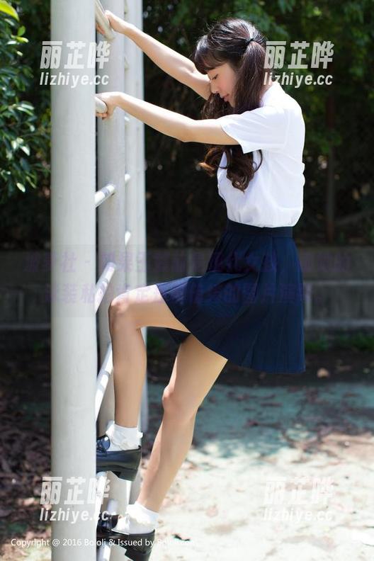 波萝社 - 如果玉藻前是现代女孩，那她的泳装私拍肯定是柳侑绮的图片演绎。