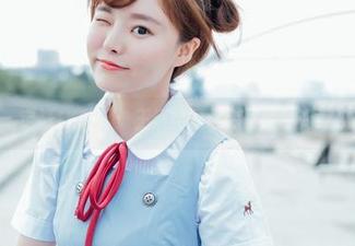 波萝社 - 定制JK制服：王语纯教你怎样轻松变身校园女神!