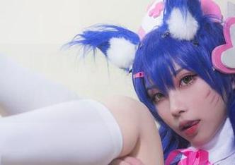 谁能想到，清颜真德秀的阿狸护士美图会成为讨论壁纸的热门话题？这口味，太有趣了！