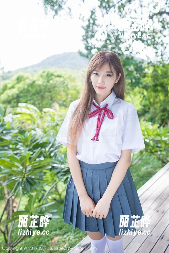 爱蜜社 - 绯月樱-Cherry的全套写真，感觉像是偷了个女友的心！？