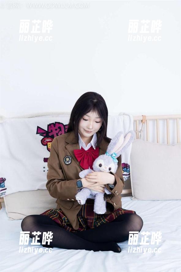 物恋传媒-小飞 物恋传媒 - 小飞的图库展览:蓝色生命,似乎我也能在这里找到我自己……不过在哪里呢?