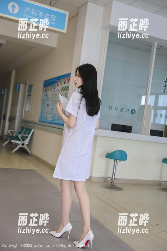 秀人网 - “新人模特肤白貌美”：良人非爱人一如既往的高清作品集，让你自愧不如。