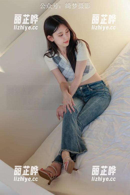 绮梦摄影 - 资源更新！安吉拉展示内衣：看看我是怎么玩转‘段位’的！