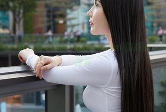 蜜桃社 - 浴缸其实是个舞台？萌美Moemi的高清写真让你大开眼界