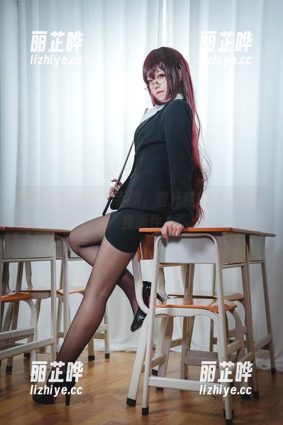 图集里追寻的水手服，蜜汁猫裘总是能把我抓住