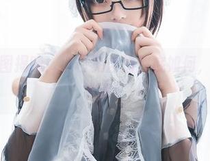 最新的套图揭晓！小白兔自拍到底如何，蜜汁猫裘求解！