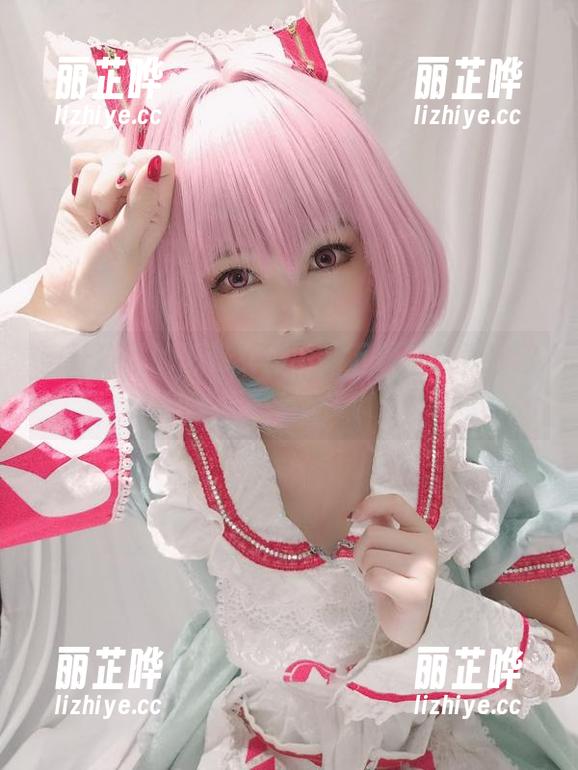 蜜汁猫裘的恶修女套图，下载后只为你留下一丝回味