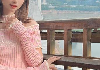 教室里的不寻常——贝儿酱Miki的免费作品，着实让人意想不到。
