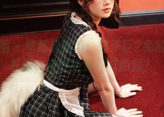微密圈 - 壁纸随意换：轩子巨2兔的酒红礼服，谁能拒绝这样的颜？