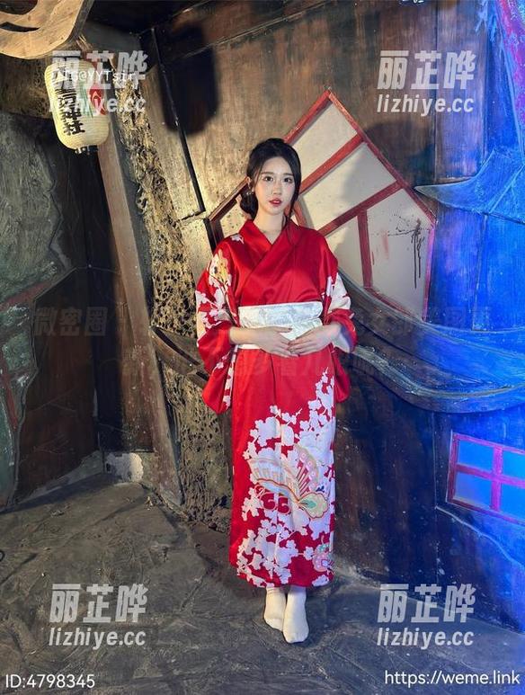 轩子巨二兔 微密圈 - 轩子巨二兔的新款兔女郎美图更新,谁不想多看几眼呢?